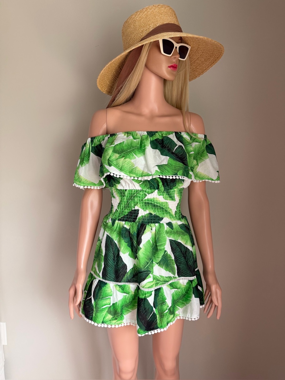 Forever 21 
Tropical Off-Shoulder Leaf Print dress in Green & White
